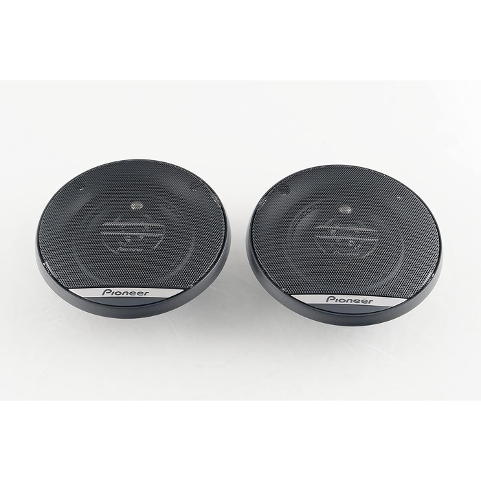 Автомобільні динаміки Pioneer TS-G1030F 3-смугові, 210 Вт, пара, чорні, для монтажу