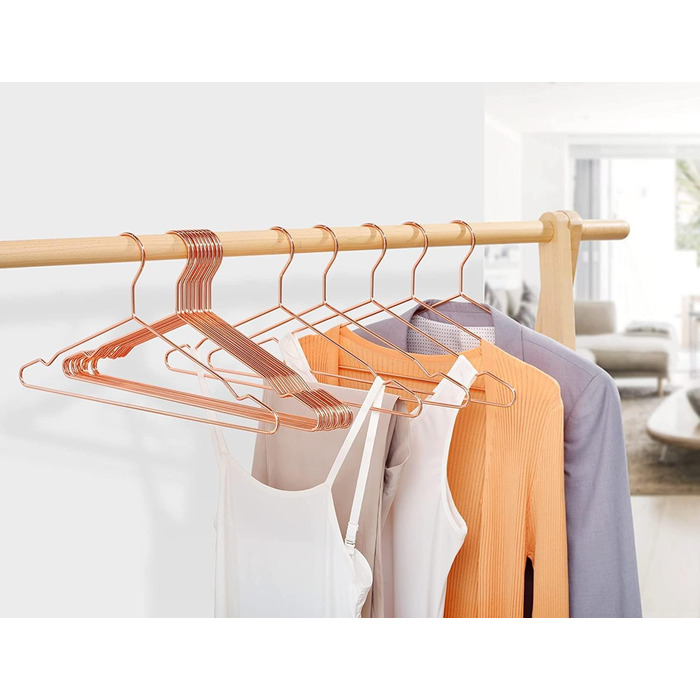 Amber Home 20-Piece 43cm Rose Gold Iron Clothes Hangers, Metal Rotguss (Red Cast Iron) Copper Clothes Hangers with Non-Slip Groove for Suit, T-Shirt, Shirt, Jacket, Dress, Pants, Robust and Durable