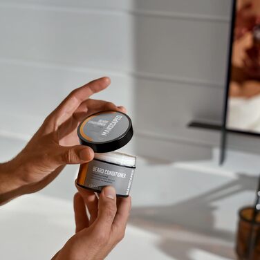 Набір для догляду за бородою MANSCAPED® The Beard Hedger® Advanced: тример, шампунь, кондиціонер, масло, гребінець