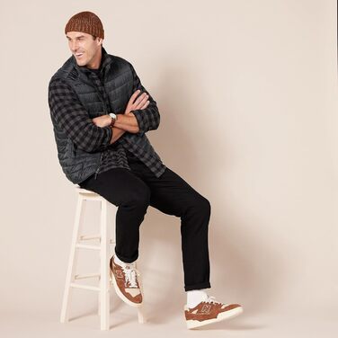 Чоловіча розпакувальна жилетка Amazon Essentials, легка, водостійка, чорна, компактна