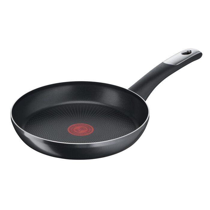 Сковорода Tefal Hard Titanium Essential 24 см, антипригарна, з індикатором нагріву, виготовлена у Франції