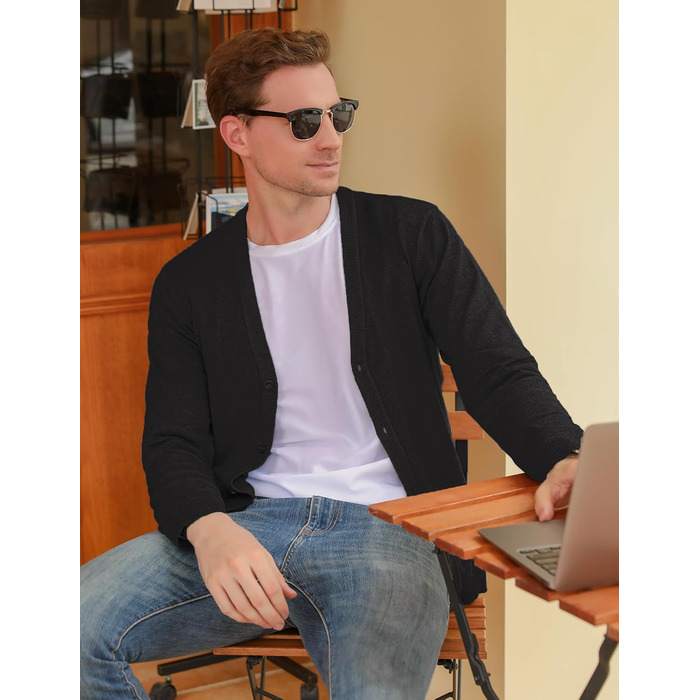 Чоловічий кардиган iClosam з V-подібним вирізом: легкий, стильний, чорний, розмір M