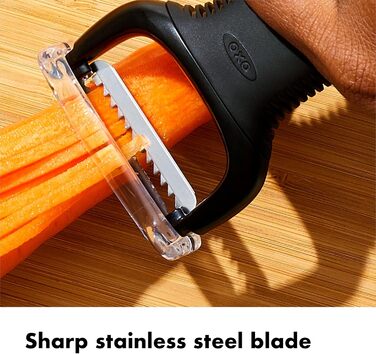 Овочечистка OXO Good Grips з нержавіючої сталі для жульєну, чорна