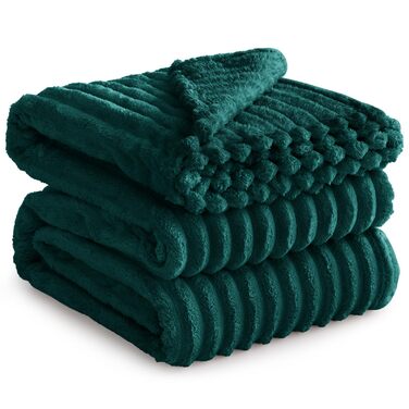 Плед RUIKASI фланелевий, 150x200 см, зелений. М'який, теплий плед для дивана, софи, декору інтер'єру, кімнати. Плед для дому, теплий плед, ковдра.