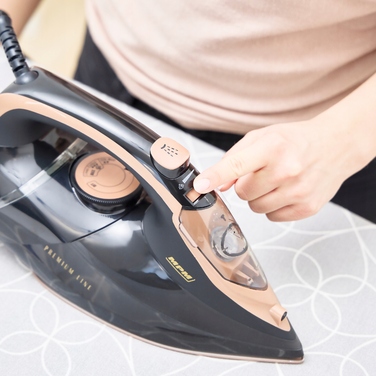 Парова праска MPM MZE-24/C