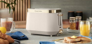 Тостер Russell Hobbs Bronte 26761-56, Кремово-бежевий/Коричневий, 980 Вт