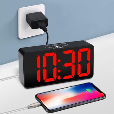 LED годинник-будильник Eachui з USB-зарядкою, великий дисплей, регулювання яскравості та гучності, функція відкладання, 12/24 год, цифровий годинник, живлення від мережі (чорний & білий), червоний