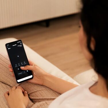 Робот-пилосос Cecotec Conga M10: 7000 Pa, 160 хв роботи, гіроскоп, захист від падіння, Wi-Fi керування