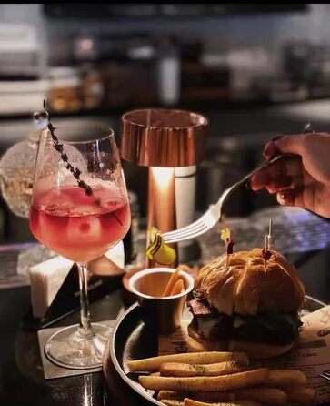 Світлодіодна настільна лампа бездротова з акумулятором, димується, нічна лампа, лампа на стіл для вітальні, спальні, 3 кольори світла, срібляста