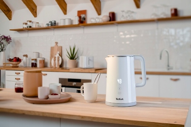 Електричний чайник Tefal KO693110, 1800 Вт, 1,5 л, білий