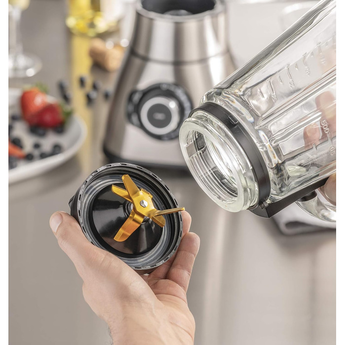 CASE B 1800 PowerBlender Set - Stand Mixer, 28,000 RPM, 1.75 L Glass Container, incl. Drinking Bottle and Chopper, Mixer Test Winner with Very Good Rating, Stainless Steel Stand Mixer + Accessories