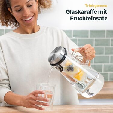 Glass Giraffe with Lid - 2 Liters - Water Carafe with Fruit Infuser - Dishwasher Safe, Transparent