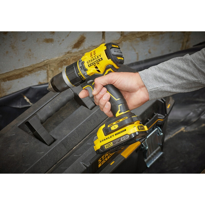 Ударний дриль-шурупокрут Stanley FatMax v20 SFMCD721M2K 18V (2x 4.0Аг) у кейсі