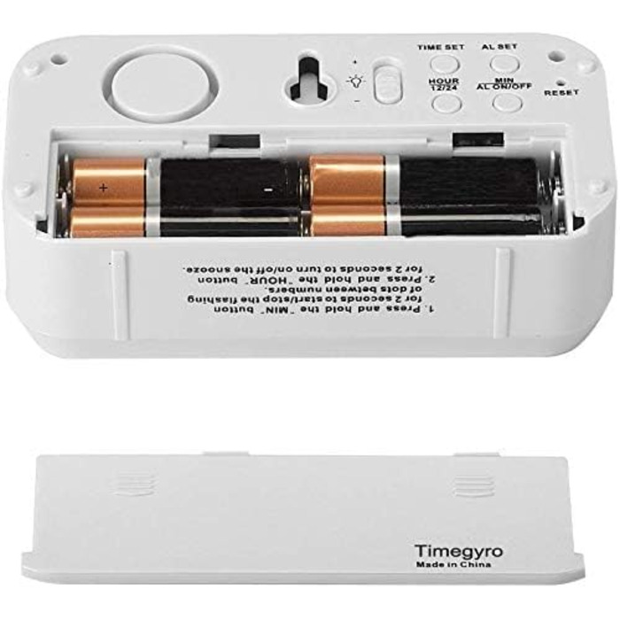 Цифровий годинник-будильник Timegyro з LED дисплеєм, на батарейках, для подорожей, настільний, 3 рівні яскравості, великий LED дисплей 1.2' для спальні, вітальні, чорно-білий (біло-зелений)