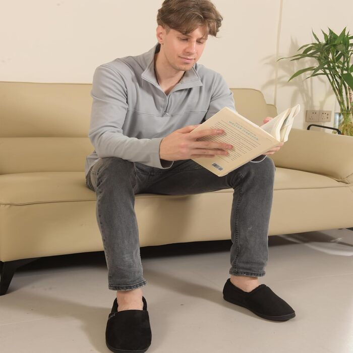 Чоловічі мокасини-домашні тапочки Riehmot з м'якою підкладкою Sherpa, зимові, антиковзаюча підошва, EU 42-47 (Чорний)