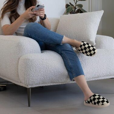 Тапочки халатні Guyarns для дому, чорні, 44/45 EU, з м'якою устілкою Memory Foam, антиковзаюча підошва, в'язане каро, для жінок та чоловіків