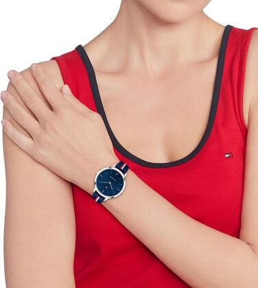 Жіночий аналоговий кварцовий годинник Tommy Hilfiger з синім силіконовим ремінцем — 1782499