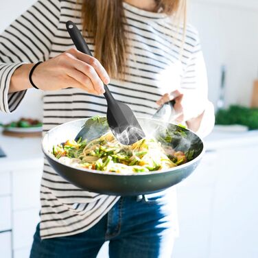 Набір силіконових шпателів Vicloon (4 шт.) для випічки та приготування їжі. Стійкі до високих температур (500°F), гнучкі, антипригарні. Чорний колір.