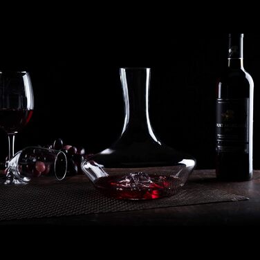 Eisberg Wine Decanter Set, wine aerator decanter with aeration filter, drying stand and cleaning pearls, decanter for red wine, wine decanter, 100% hand-blown lead-free crystal glass (1400ml)