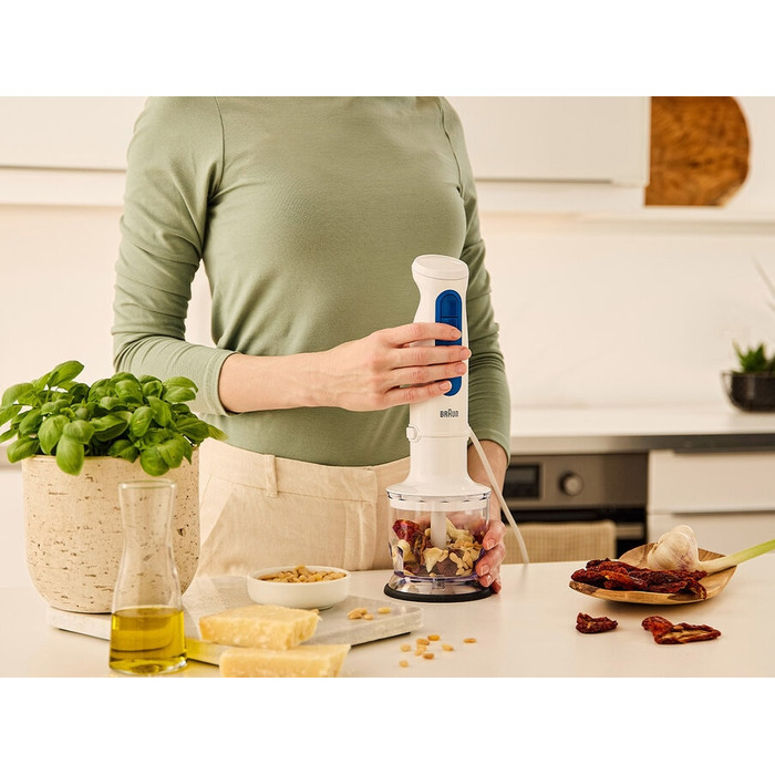 Блендер Braun MultiQuick 3 MQ30.202M 900 Вт з подрібнювачем та вінчиком
