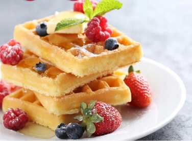 Вафельниця MPM MGO-40, 1500 Вт, чорна