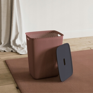 Кошик для білизни з кришкою, 60 л, перфорований, компактний, для ванної кімнати