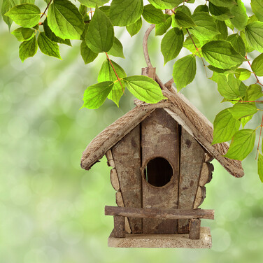 Relaxdays Decorative Birdhouse in Various Designs