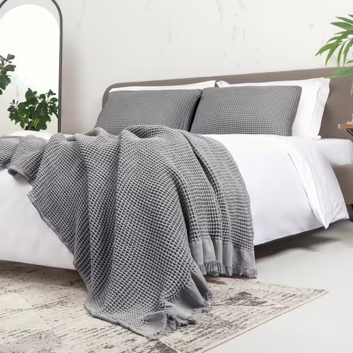 100% Cotton Pillowcases, Waffle Weave, 2-Pack, ultra-soft, cozy, and breathable, for Standard and King-size pillows, luxurious bed and pillowcases, durable and stylish, made in