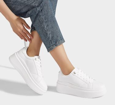 Жіночі кросівки на платформі LUCKY STEP, білі, з екошкіри, зручні повсякденні, розмір 38 EU