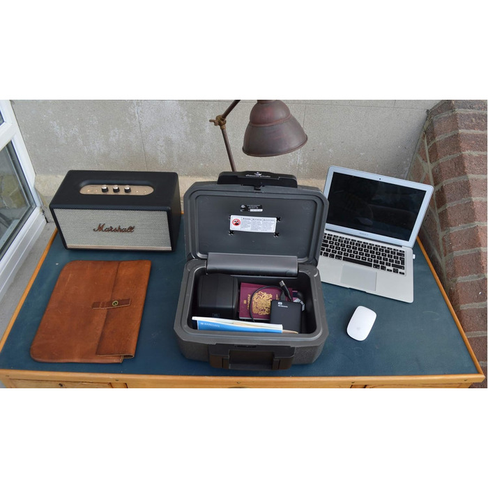 Вогонетривкий сейф для документів з ключовим замком (компактний)