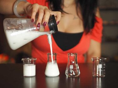Набір для коктейлів Periodic Tableware: лабораторна пляшка-шейкер