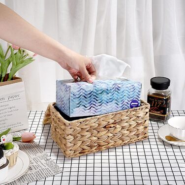 SUMNAKON Brown Rattan Tissue Box with Lid, Cosmetic Tissue Boxes, Napkin Storage Box for Bathroom, Living Room, Office, Restaurant, Crafts (Rectangle, Large)