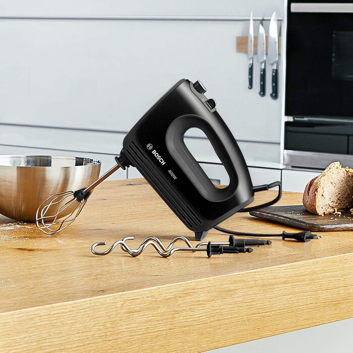 Ручний міксер Bosch CleverMixx MFQ2420B: 2 вінчики, 2 гачки для тіста, 400 Вт, чорний