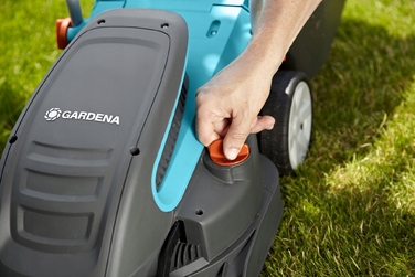Електрична газонокосарка GARDENA PowerMax 1400 Вт (5034)