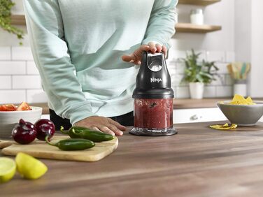 Електричний подрібнювач Ninja Express Chop Mini NJ1002EUBK – для соусів, дипів, пюре та супів