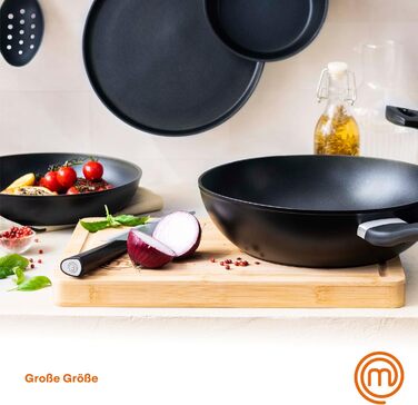 Набір дерев'яних обробних дощок MasterChef: великий (38x27.5 см), середній (34x23.5 см), маленький (23x15 см) з жолобом для соку