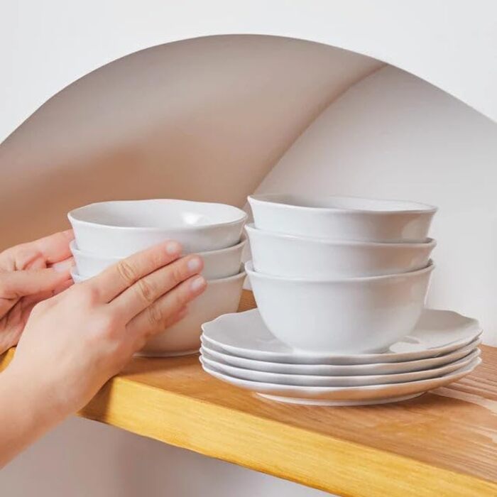 Karaca Solem: 18-частинний набір посуду з чорного стеінгоду для 6 осіб, з рельєфним декором