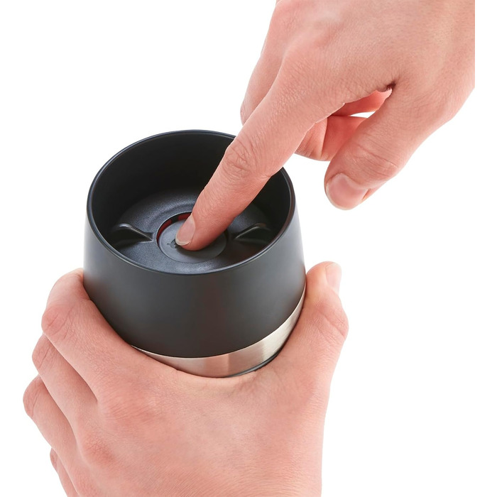 Термокружка Emsa Travel Mug Classic, 360 мл, жовта, з рукавом, 4 години гаряче, 8 годин холодне, 100% герметична