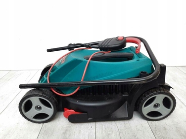 Електрична газонокосарка Bosch 1200 Вт, 31 л