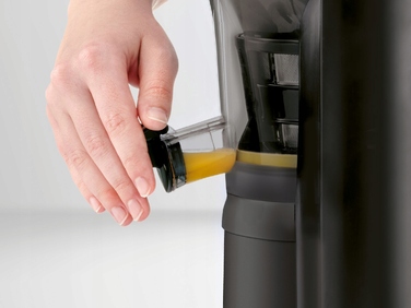 Вертикальна шнекова вижималка Silvercrest Slow Juicer, 300 Вт