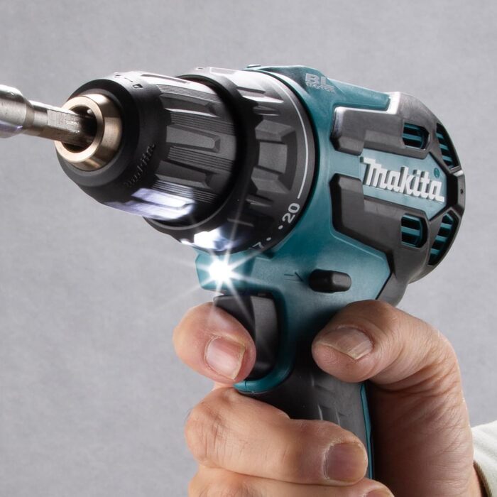 Акумуляторний дриль-шуруповерт Makita DDF490Z 18V Li-Ion LXT безщітковий, без акумулятора та зарядного пристрою