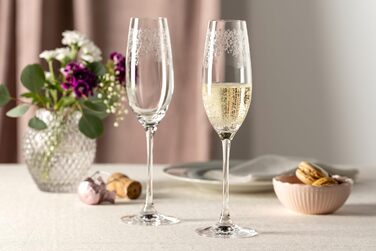 Leonardo Chateau Sparkling Wine Glasses, Set of 6, Dishwasher-Safe Prosecco Glasses, Sparkling Wine Goblet with Drawn Stem, Engraved Sparkling Wine Glass, 200 ml, 035302