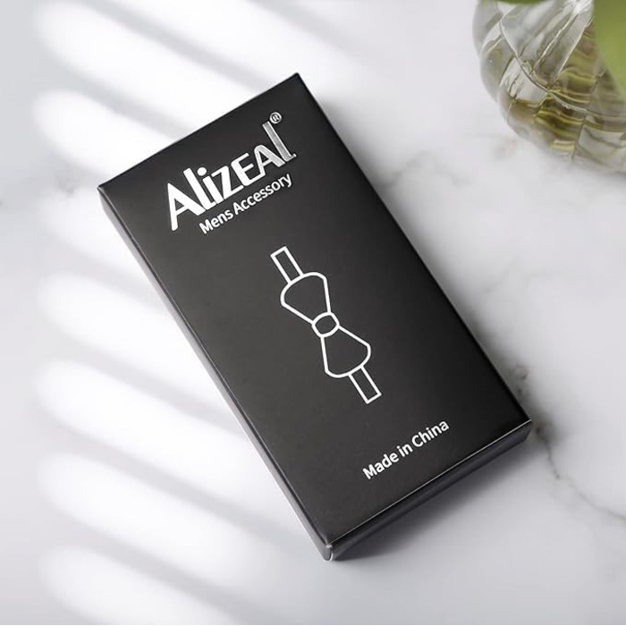 Набір краватка-метелик, нагрудна хустинка та запонки Alizeal Paisley, колір: кобальтово-синій