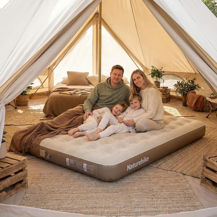 Надувний матрац Naturehike Luftbett 3 місця з насосом 200x180x25 см - для кемпінгу, дому, подорожей. Самонадувний, портативний, великий, коричневий