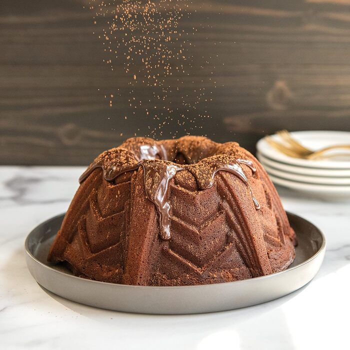 Форма для випічки Nordic Ware Marquee Bundt Pan, алюміній, 25,7 см, NW 90577