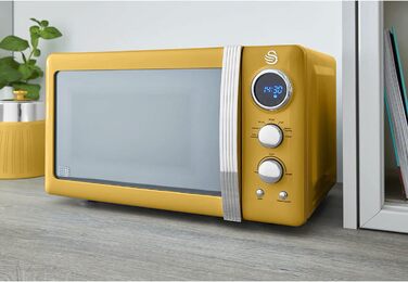Мікрохвильова піч Swan Retro SM22030YELNEU 20л, жовта, 800W, мікрохвилі з функцією розморожування та таймером 60 хв