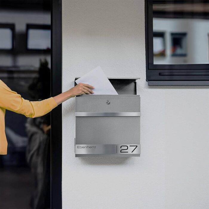 Поштова скринька Metzler Premium з газетницею Anthrazit, персоналізована з табличкою для імені, високоякісна настінна з нержавіючої сталі V2A з порошковим покриттям RAL 7016, модель Stencil (сірий алюміній)