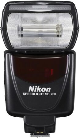 Спалах Nikon SB-700 для цифрових дзеркальних камер Nikon SLR