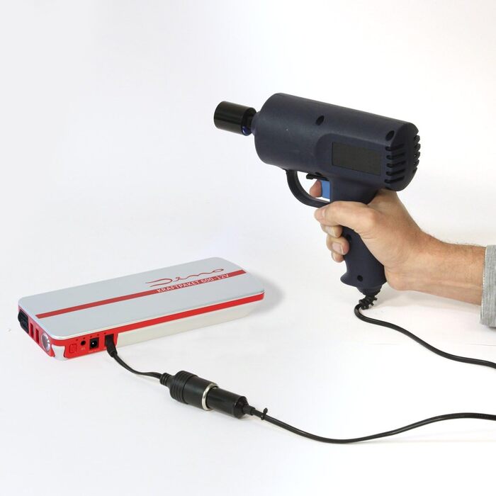 Портативний пусковий пристрій Dino KRAFTPAKET 12V-600A: для авто, мотоциклів та човнів. Підтримка різних типів акумуляторів (свинцево-кислотні, GEL, EFB, AGM). Ємність 66.6Wh, 18000mAh.