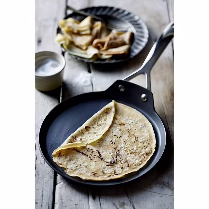 Le Creuset Non-Stick Crepe Pan, Ø 28 cm, Suitable for all cooktops including induction, Anthracite/Silver, 51106280010002